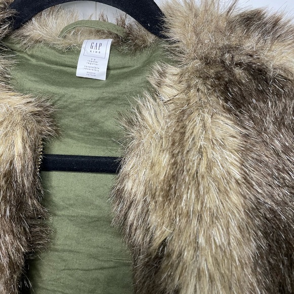 Girl’s GapKids 3-in-1 Parka Army Jacket - Picture 8 of 8